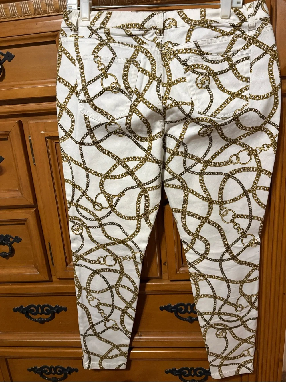 Michael Kors White Skinny Pants with Gold Chain Print Accent